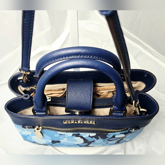 Michael Kors Hailee XS Crossbody Satchel in Navy Floral with Gold-tone Hardware - Picture 9 of 16